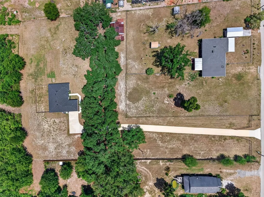 692 Howard Road Auburndale FL 33823
