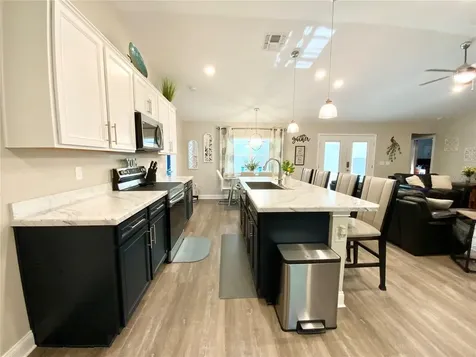 692 Howard Road Auburndale FL 33823