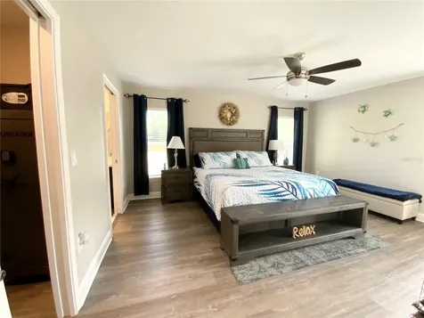 692 Howard Road Auburndale FL 33823