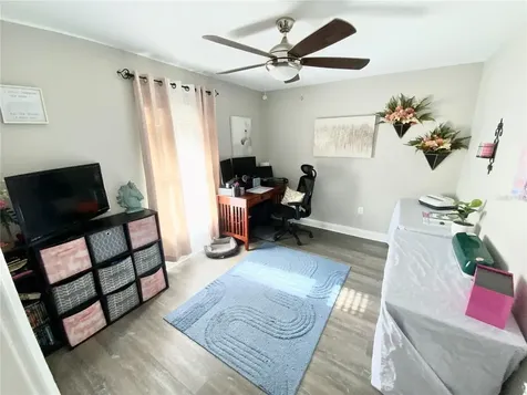 692 Howard Road Auburndale FL 33823