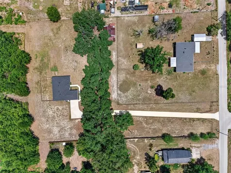 692 Howard Road Auburndale FL 33823