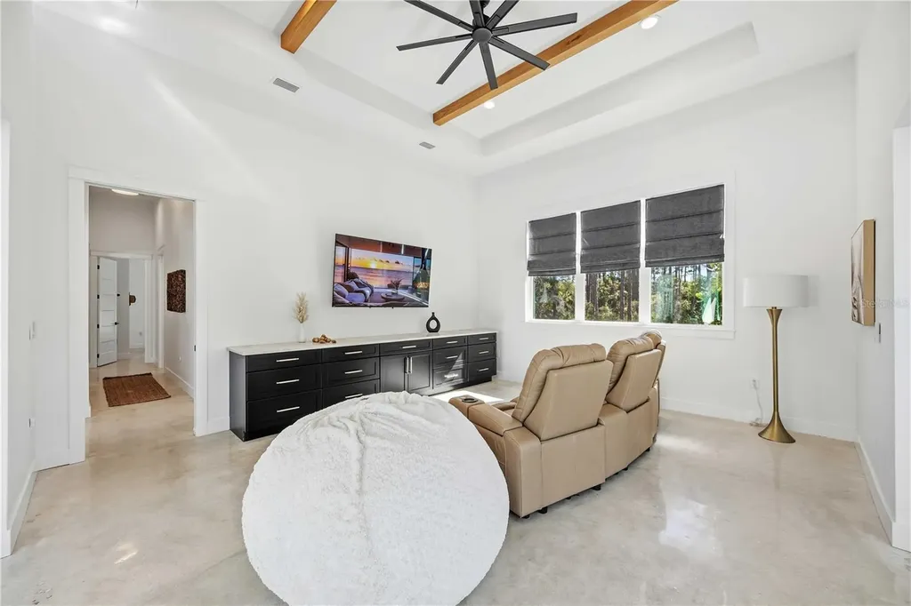143 Creek Drive SE Port Charlotte FL 33952