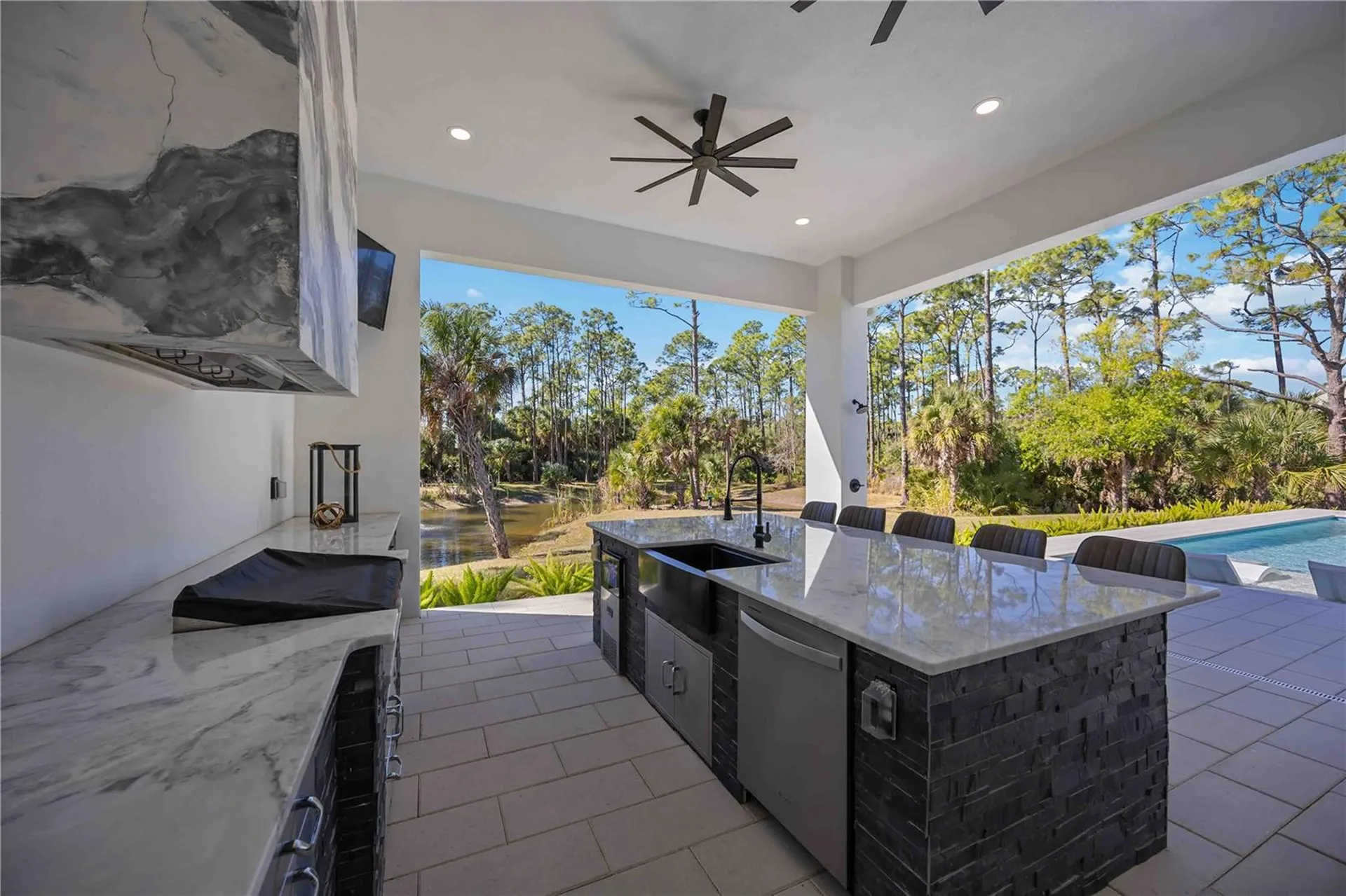143 Creek Drive SE Port Charlotte FL 33952