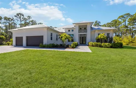 143 Creek Drive SE Port Charlotte FL 33952