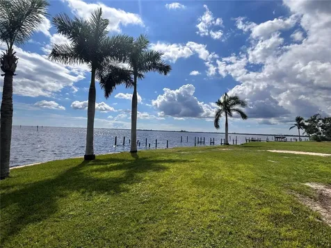 143 Creek Drive SE Port Charlotte FL 33952