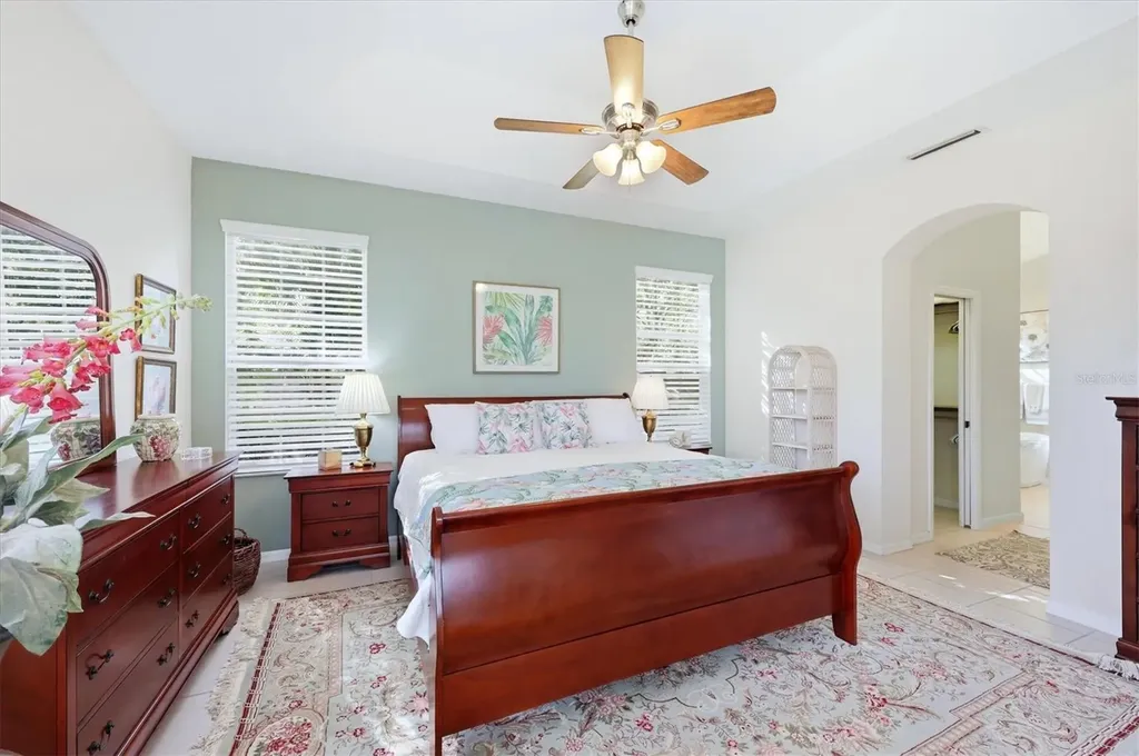 7119 Kensington Court University Park FL 34201