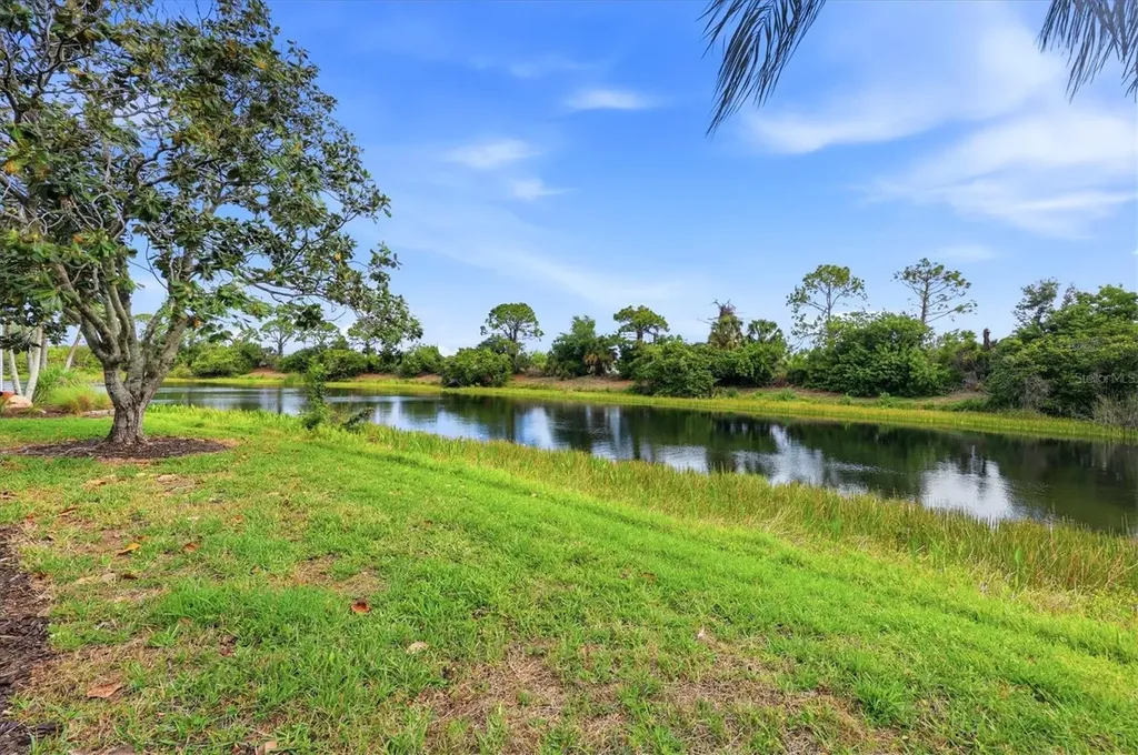 7119 Kensington Court University Park FL 34201
