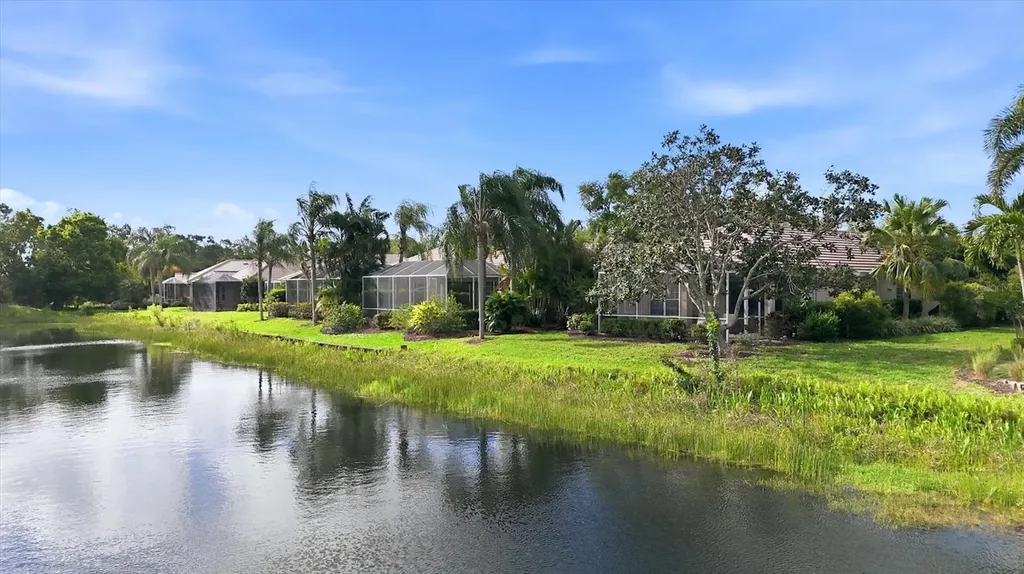 7119 Kensington Court University Park FL 34201