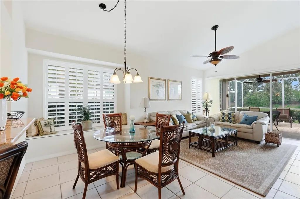 7119 Kensington Court University Park FL 34201