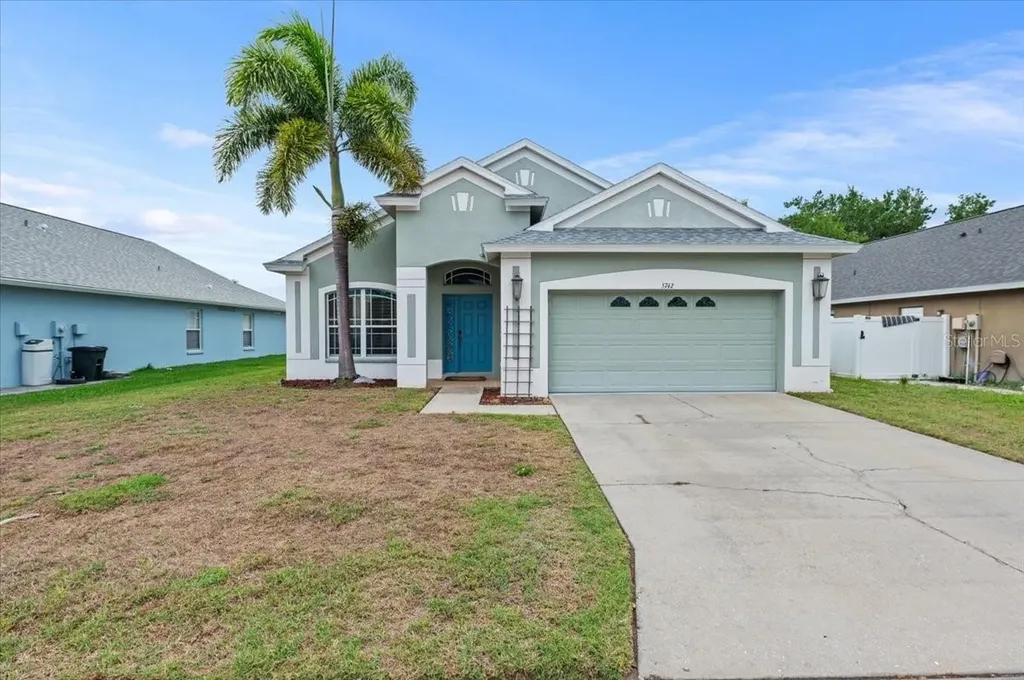 5742 48th Street Circle E Bradenton FL 34203