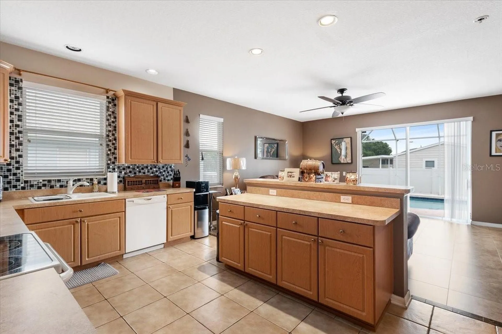 5742 48th Street Circle E Bradenton FL 34203