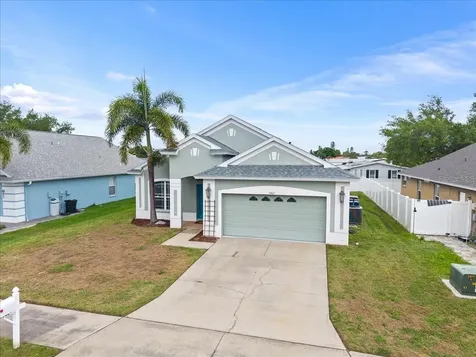5742 48th Street Circle E Bradenton FL 34203