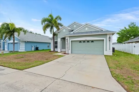 5742 48th Street Circle E Bradenton FL 34203