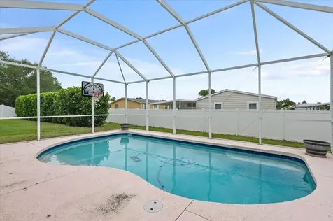 5742 48th Street Circle E Bradenton FL 34203