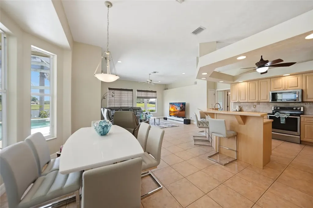 1511 NW 29th Place Cape Coral FL 33993