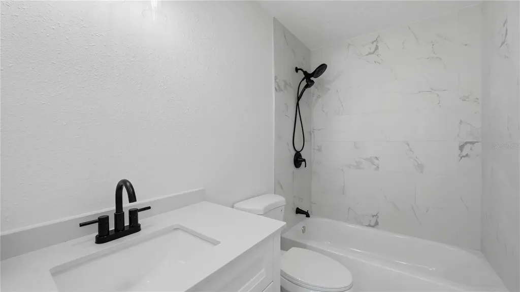 561 Yale Road Venice FL 34293