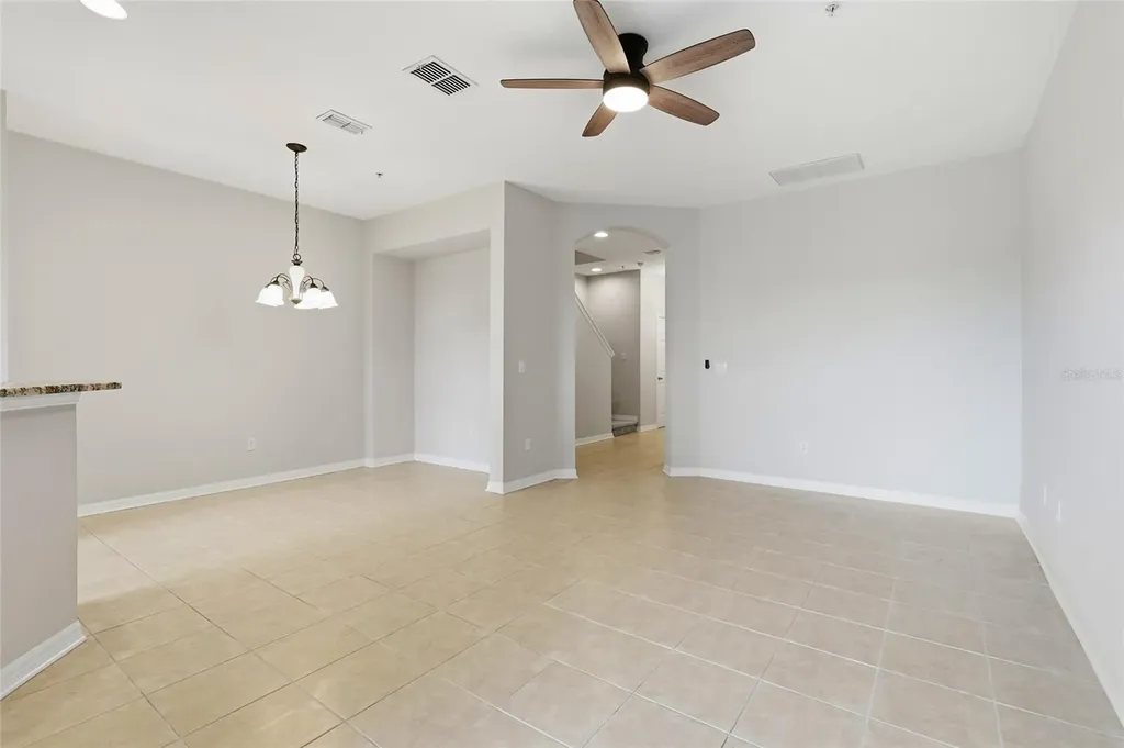 1386 Grantham Drive Sarasota FL 34234