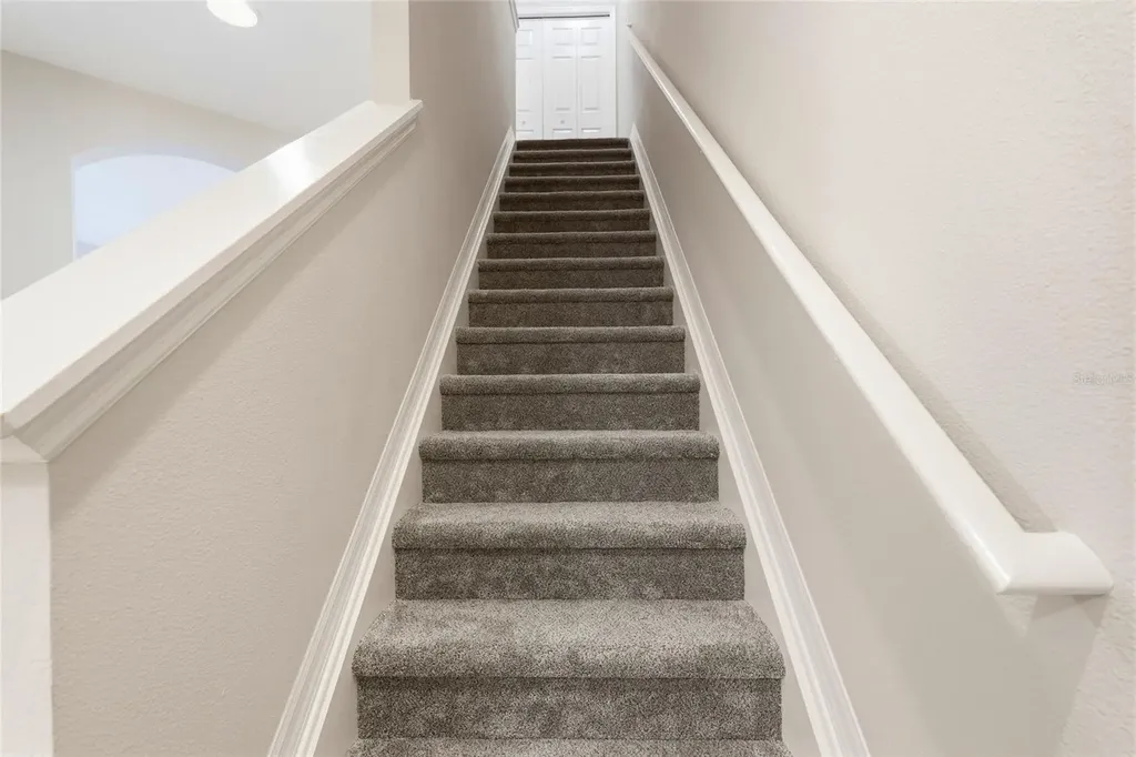 1386 Grantham Drive Sarasota FL 34234