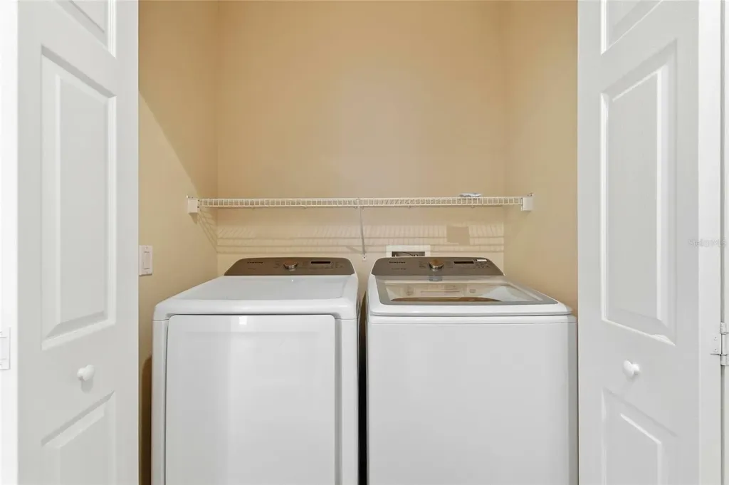 1386 Grantham Drive Sarasota FL 34234