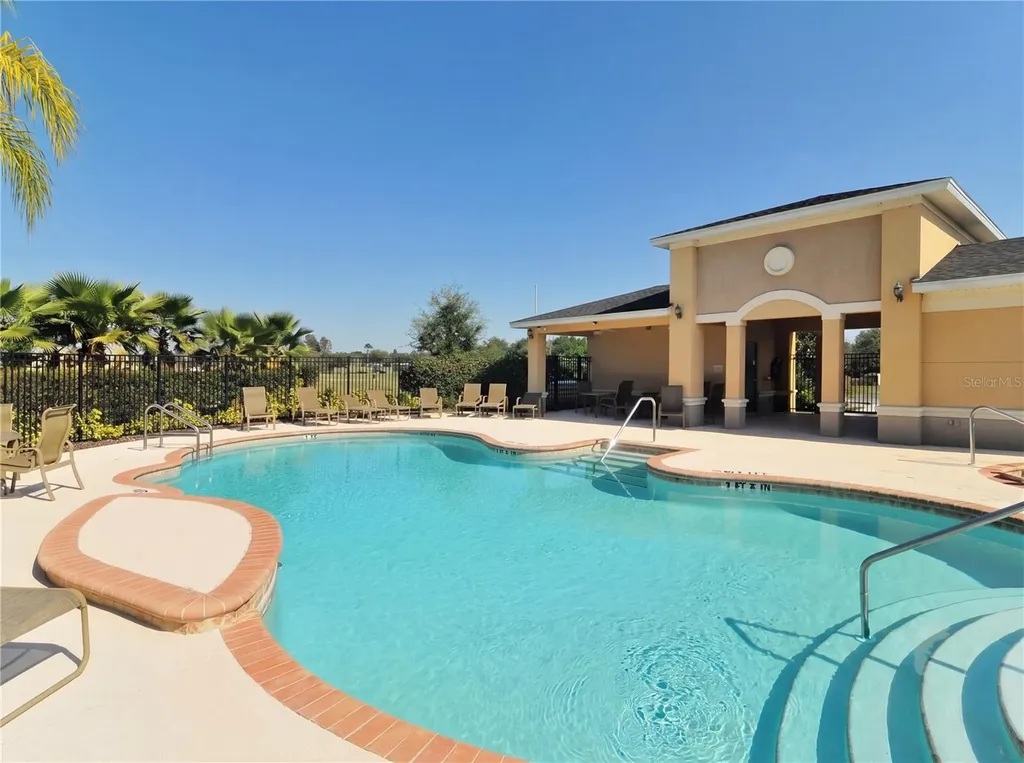 1386 Grantham Drive Sarasota FL 34234