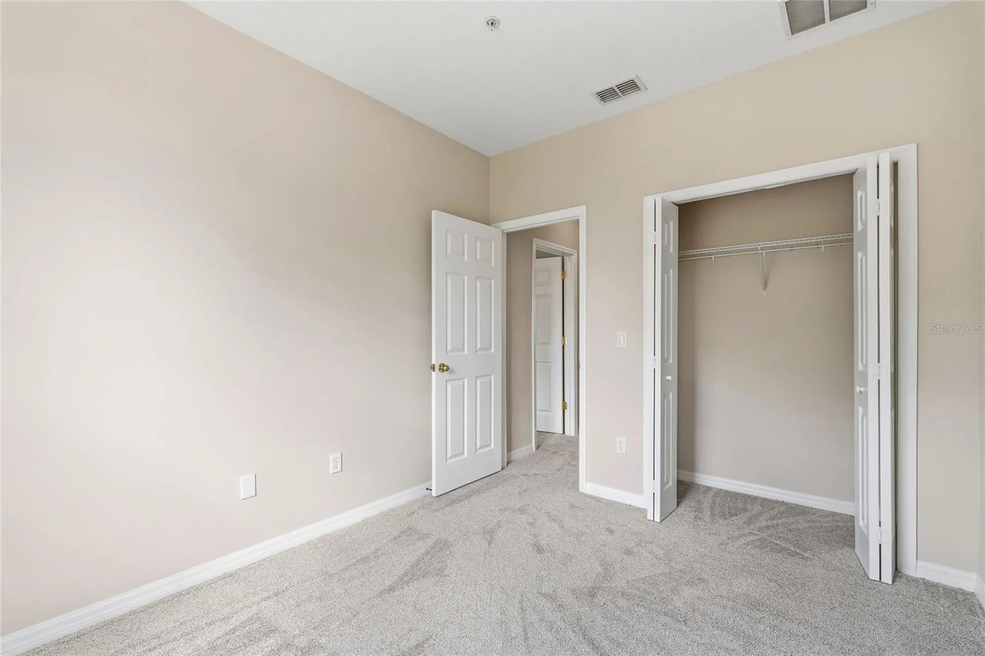 1386 Grantham Drive Sarasota FL 34234