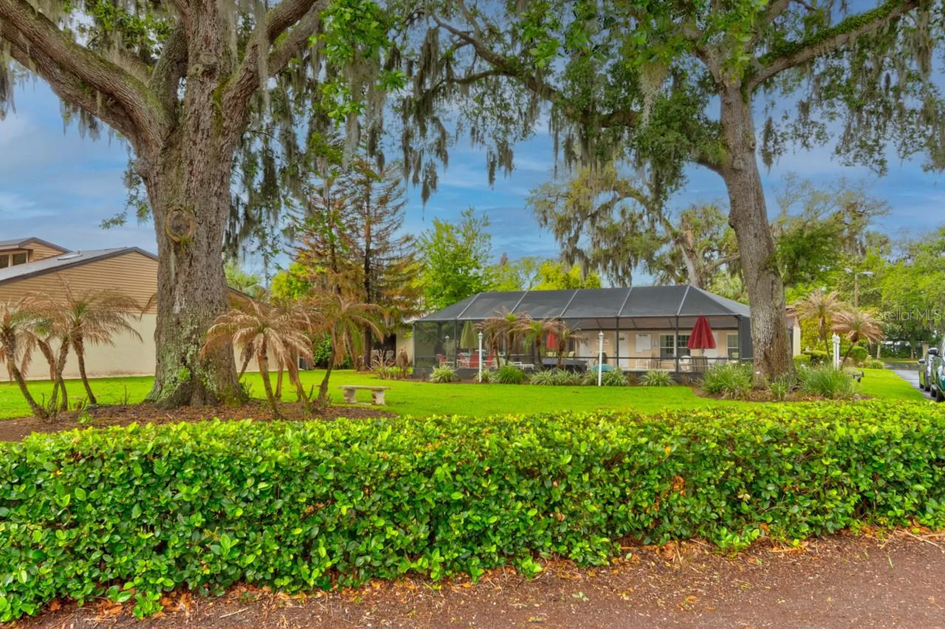 1262 Charter Oaks Circle Daytona Beach FL 32117