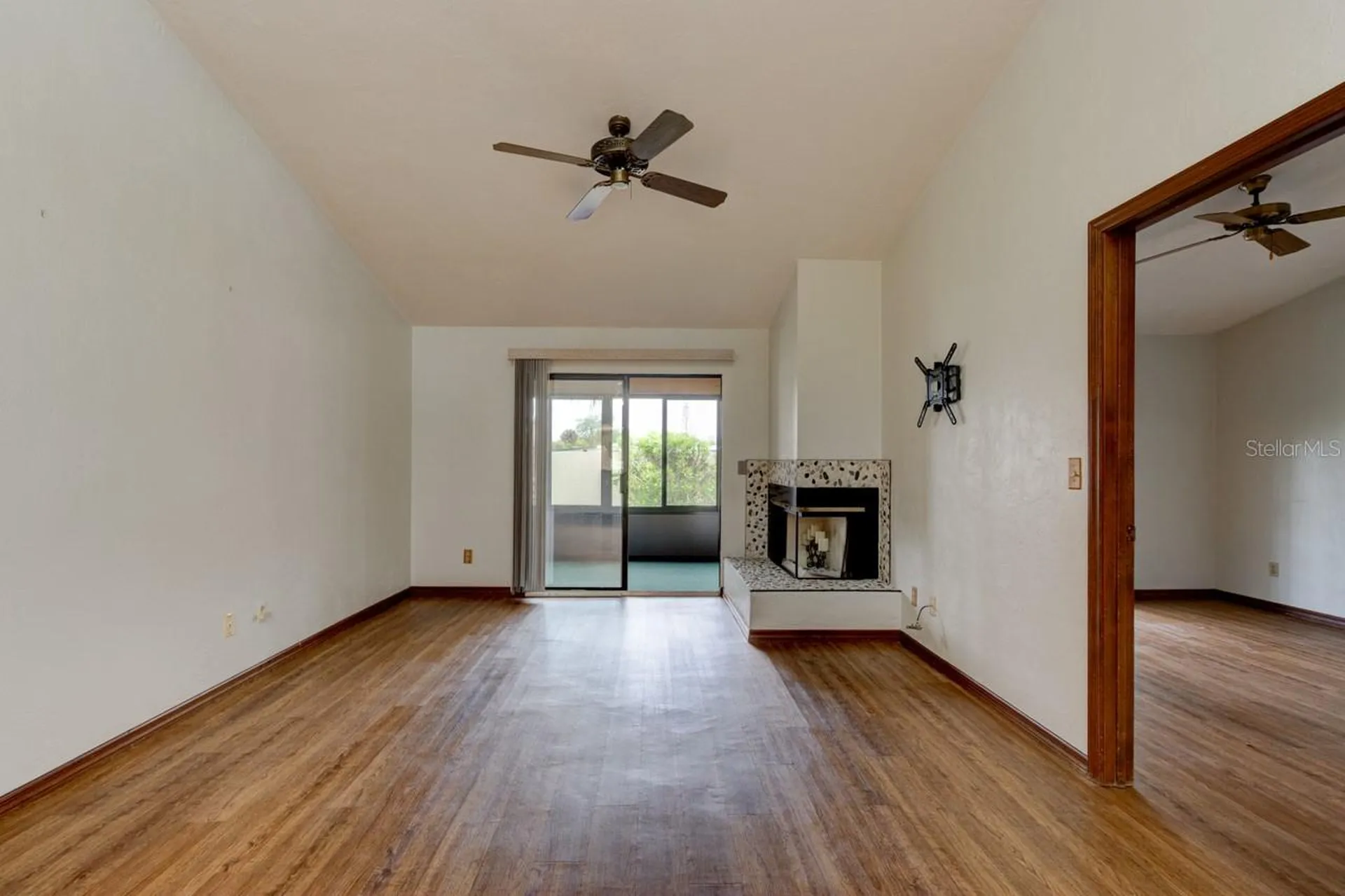 1262 Charter Oaks Circle Daytona Beach FL 32117