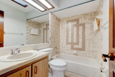 1262 Charter Oaks Circle Daytona Beach FL 32117