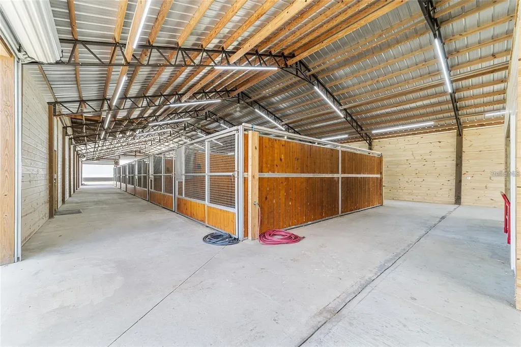 1285 NW 102nd Boulevard Wildwood FL 34785