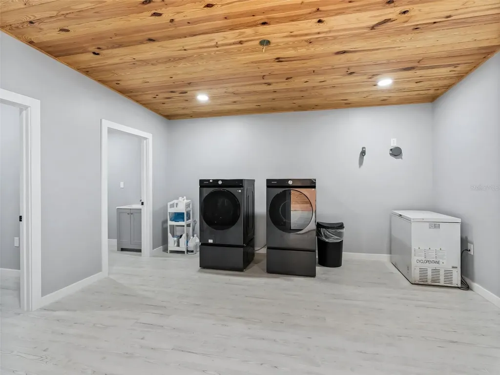 1285 NW 102nd Boulevard Wildwood FL 34785