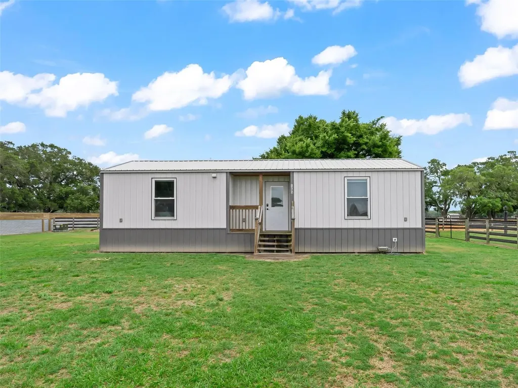 1285 NW 102nd Boulevard Wildwood FL 34785