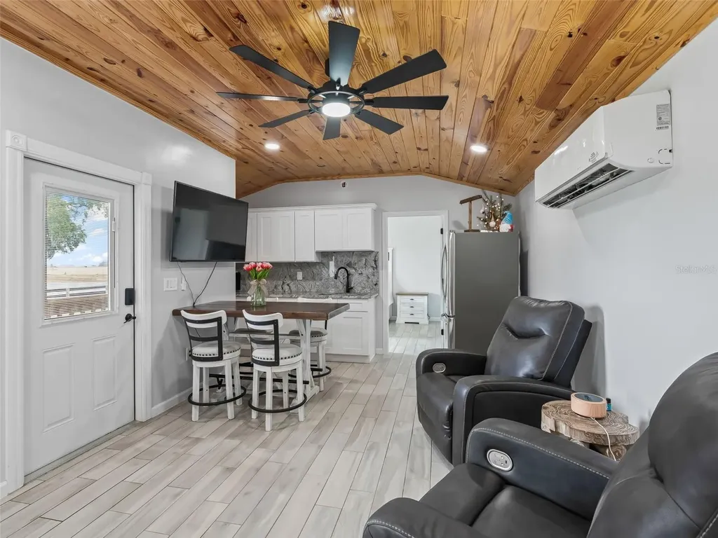 1285 NW 102nd Boulevard Wildwood FL 34785