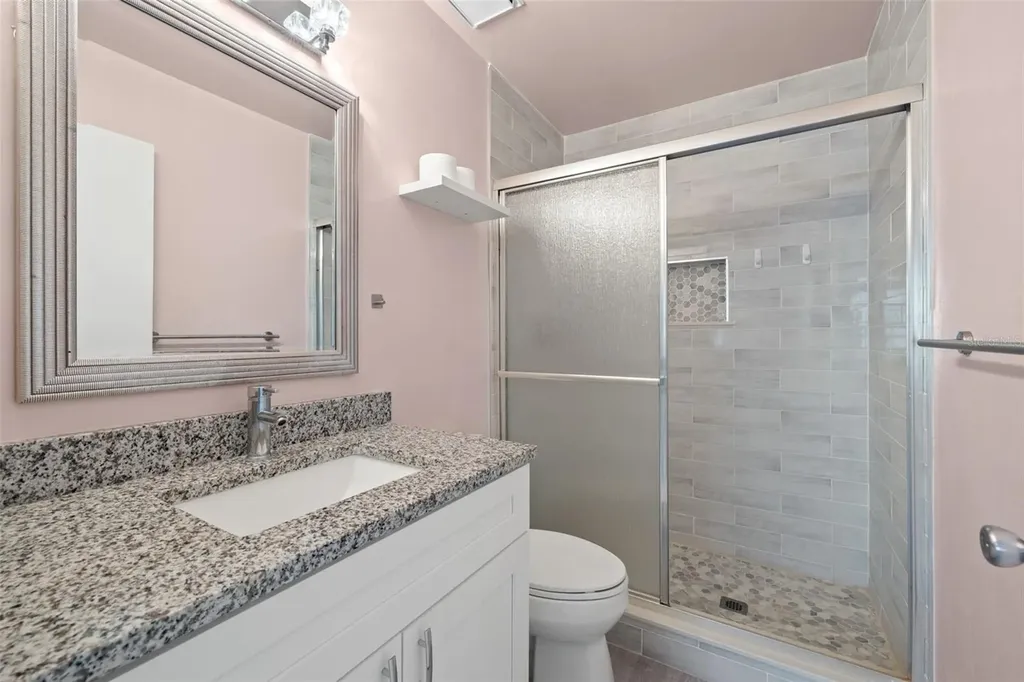 2115 N Halcyon Drive Sun City Center FL 33573