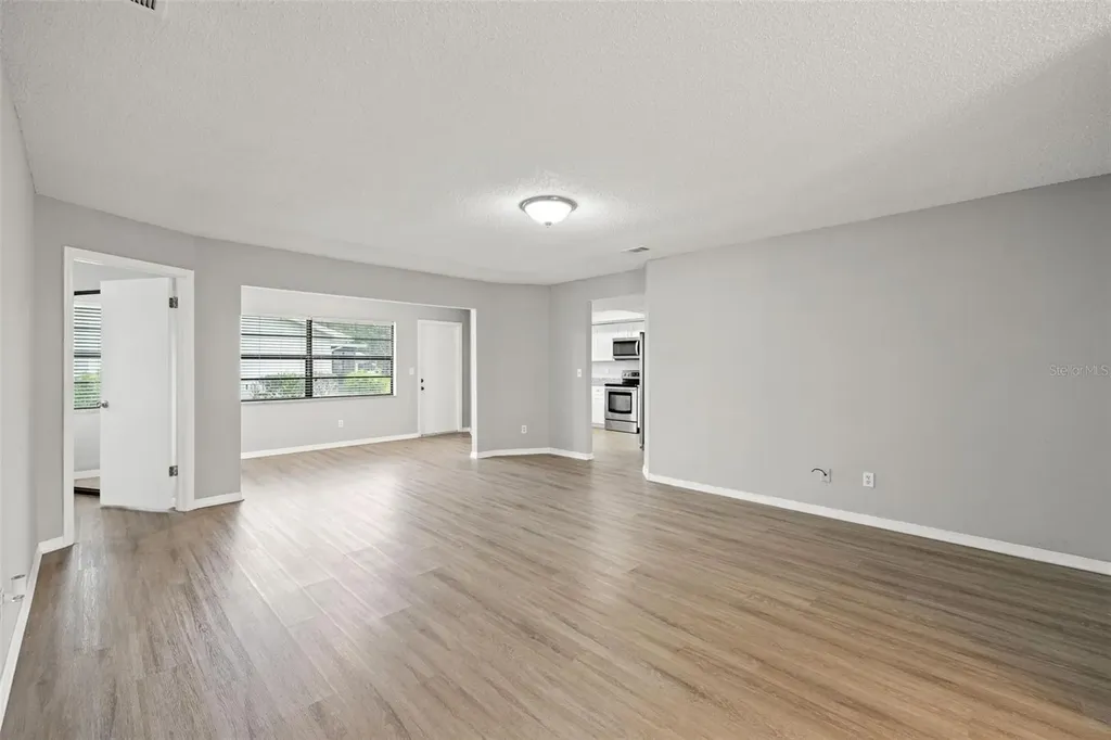 2115 N Halcyon Drive Sun City Center FL 33573
