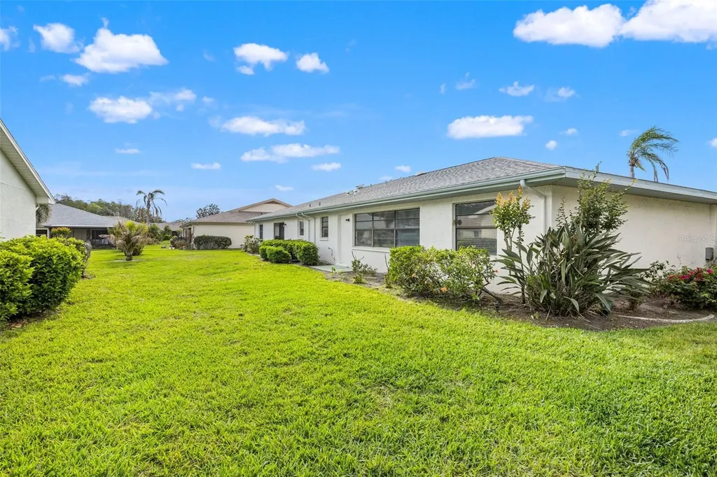 2115 N Halcyon Drive Sun City Center FL 33573