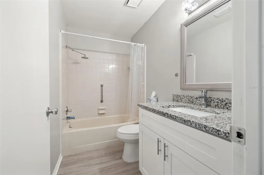 2115 N Halcyon Drive Sun City Center FL 33573
