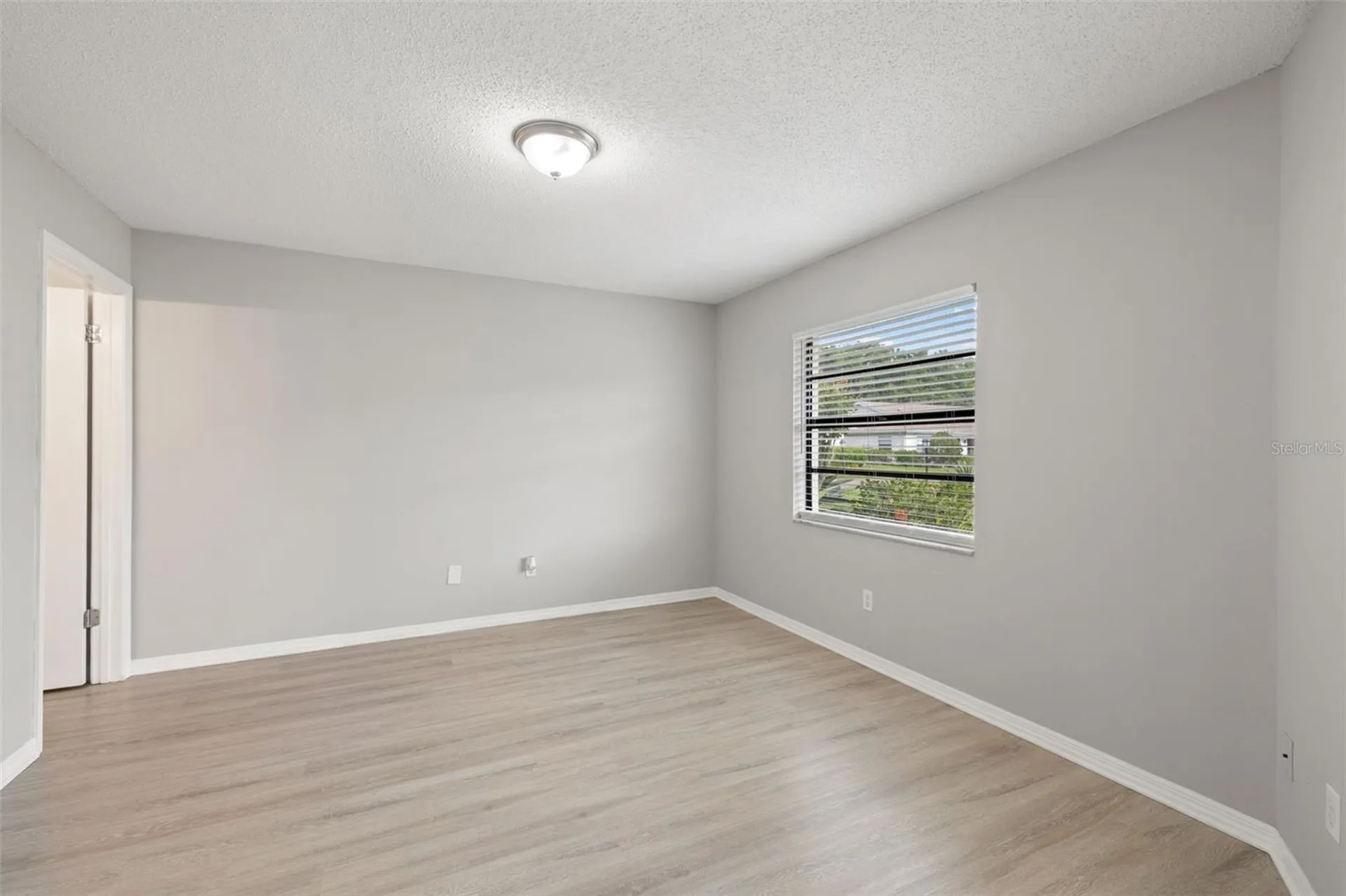 2115 N Halcyon Drive Sun City Center FL 33573