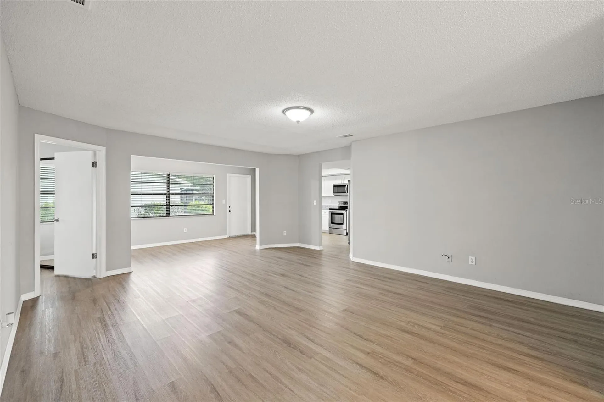2115 N Halcyon Drive Sun City Center FL 33573