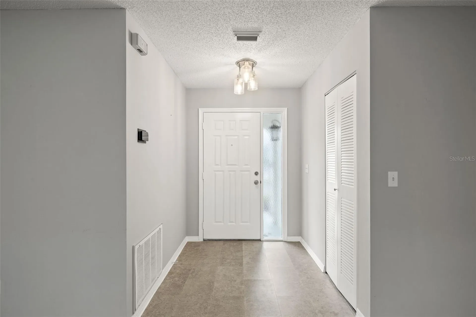 2115 N Halcyon Drive Sun City Center FL 33573