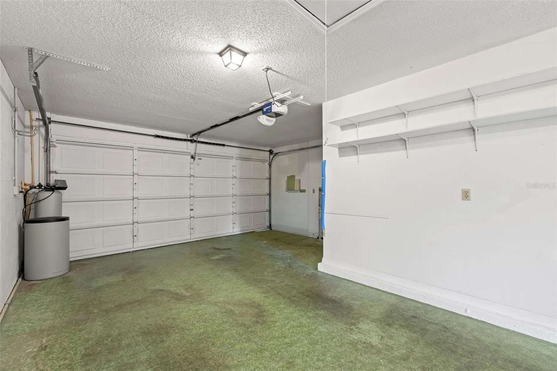 2115 N Halcyon Drive Sun City Center FL 33573