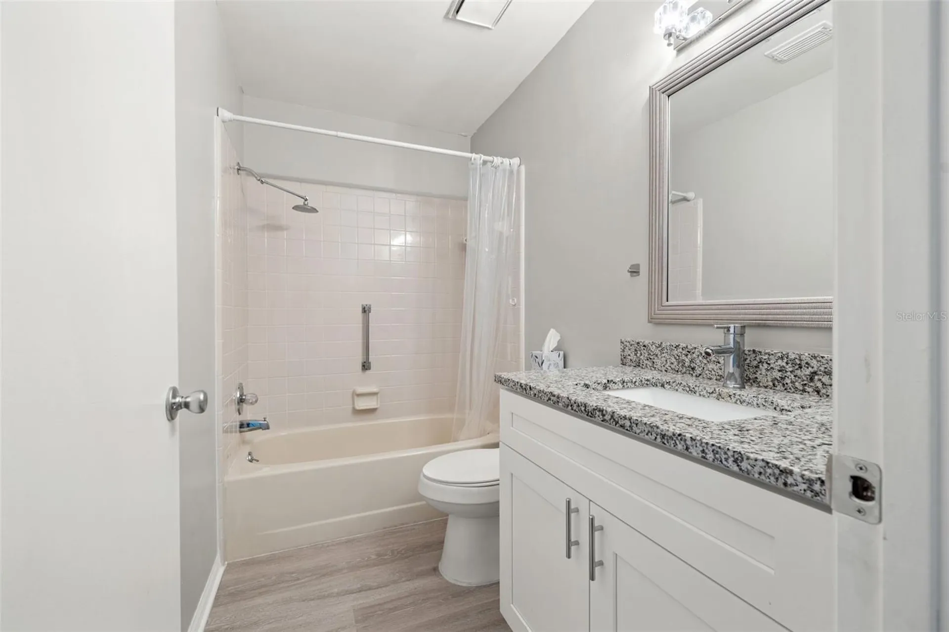 2115 N Halcyon Drive Sun City Center FL 33573