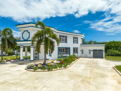 1 Calle Isamar Isabela PR 00662