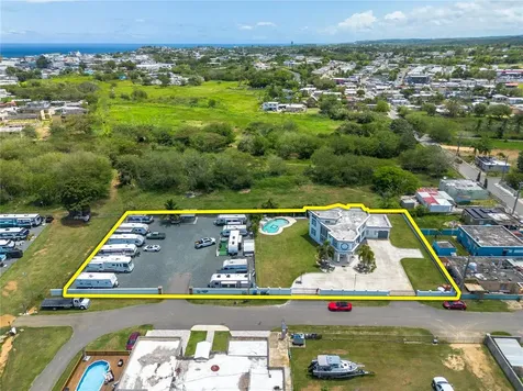 1 Calle Isamar Isabela PR 00662
