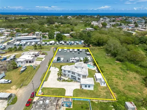 1 Calle Isamar Isabela PR 00662