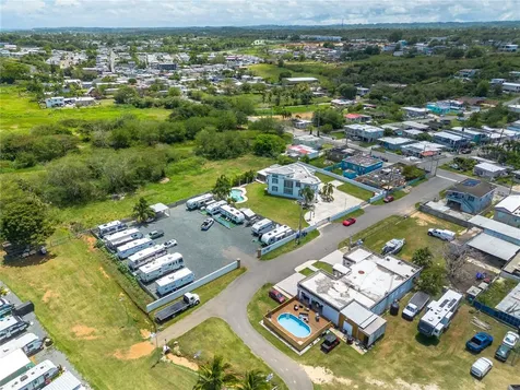 1 Calle Isamar Isabela PR 00662