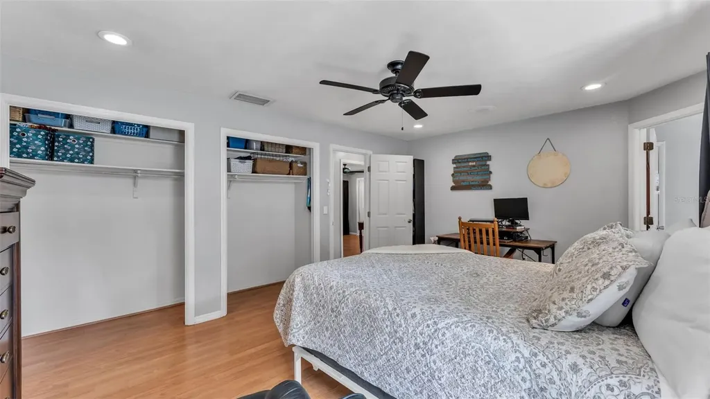 4904 Foxrun Lakeland FL 33813