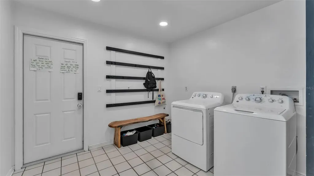 4904 Foxrun Lakeland FL 33813