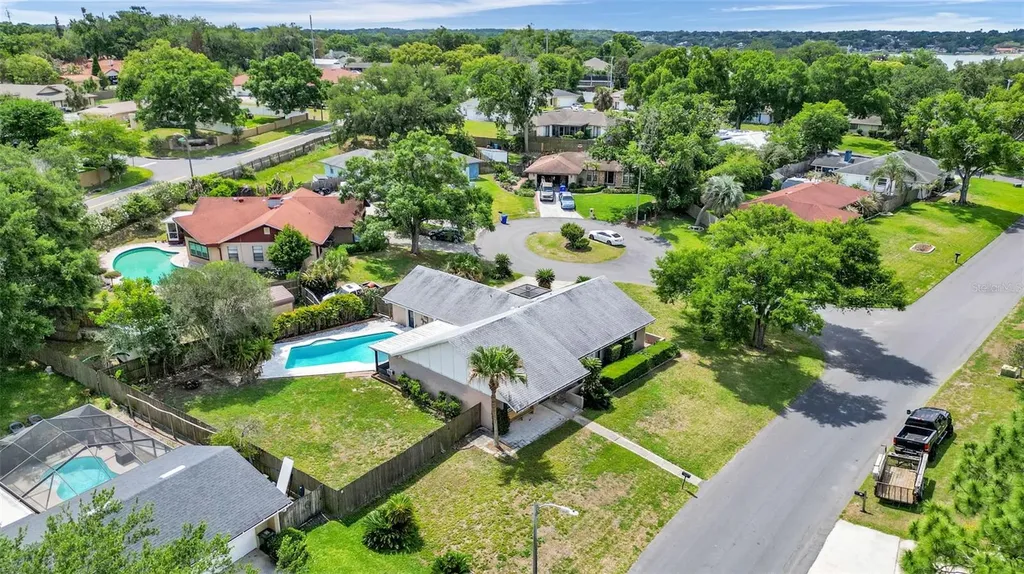 4904 Foxrun Lakeland FL 33813