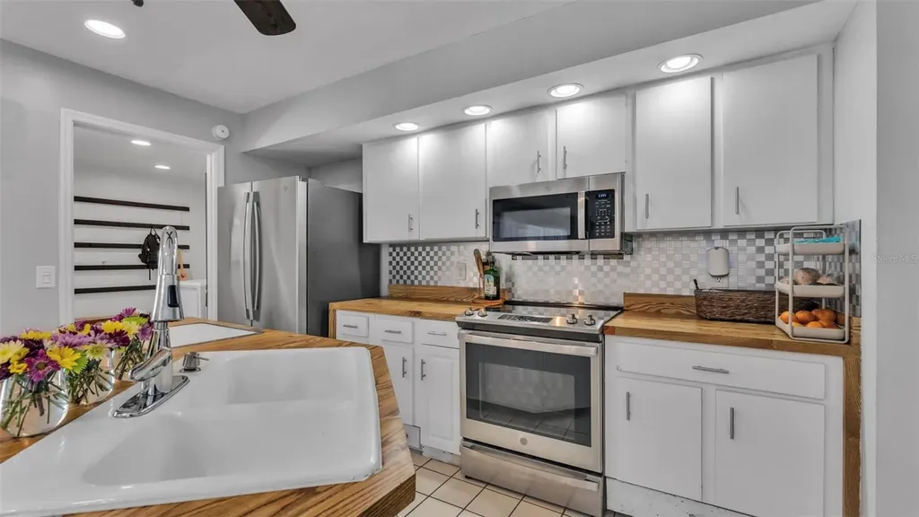 4904 Foxrun Lakeland FL 33813