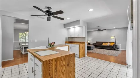 4904 Foxrun Lakeland FL 33813